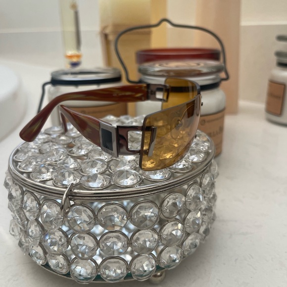 BVLGARI Sunglasses - Picture 4 of 11